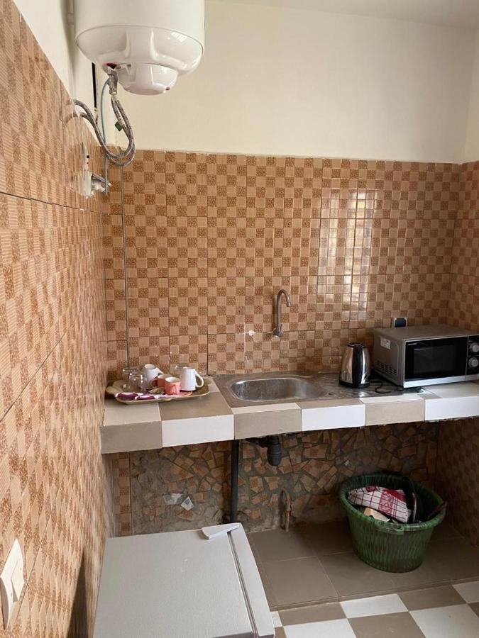 Studio 2 Meuble A Ouakam Comico Dakar Eksteriør bilde